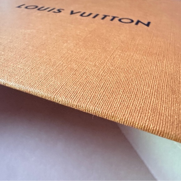100% Authentic Rare Louis Vuitton Wallet - Picture 10 of 10